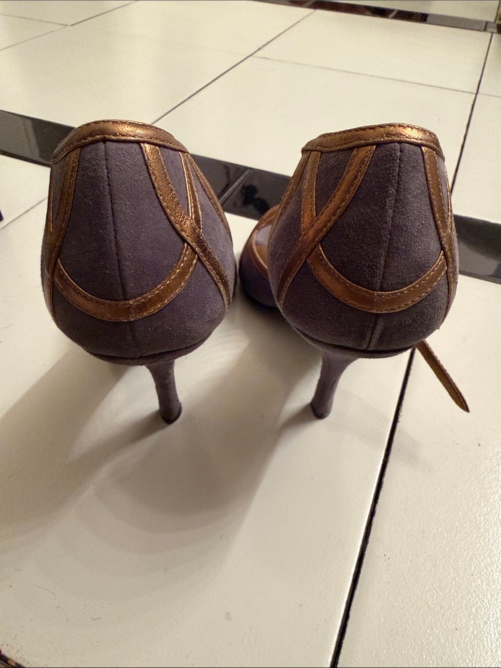 Casadei Purple Suede Heels with Gold Strap - Picture 7 of 8
